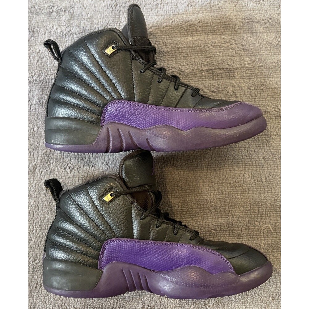 Nike Air Jordan 12 Retro Black Field Purple Kids Size 2Y 151186-057